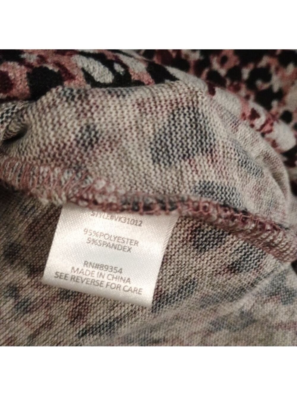 NWT Adrienne Vittadini Lilac Swirl Animal Print Wrap Sweater Size Large - Picture 7 of 9